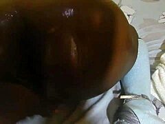 继妹男友独处家裡偷情狂干