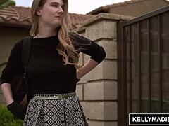 מעריץ אובססיבי אשלי ליין מקבל את הפעולה הפרועה של קלי מדיסון בסשן קשה