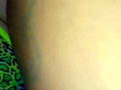 見てよ、ぽっちゃりミルフResabooがBBCでクリームかけられる！