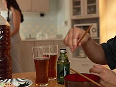 Gak tahan sama ibu tiri Mio Saionji setelah kasih minuman afrodisiak