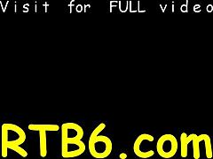 Vacker stygg tjej får hård ansiktsbestraffning efter att ha sugit kuk i BDSM-scen. Lustfylld avsugning leder till intensiv ansiktsutlösning