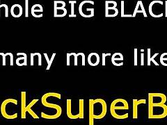 Blondinka sesa ogromen tič v divji akciji!