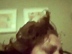 סלפי וידאו של פמפינג פנים אינטנסיבי!