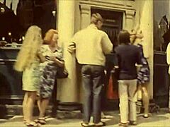 ¡Ey, mira esta peli vintage de madrastra swingers de los sesenta!