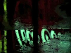 Hej, chcesz zobaczyć tę dojrzałą cipkę w naszym nowym wspólnym mieszkaniu?