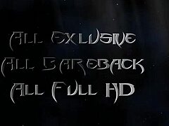 Οι γκέι ασιάτες twink Am και Ce πιπιλίζουν καυλό χαλαρά πριν το bareback γαμήσι σε μια συνάντηση twink