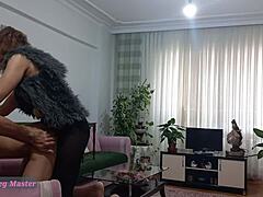 Sakra, napíchni ten těsný prdel a nech ho křičet!