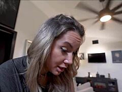 Meine traurige Stiefmutter Misty giert nach meinem Sperma zum Trost