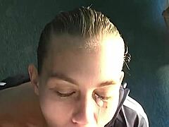 Cazzo, hotwife prende 25 carichi di sborra!