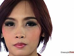 Malá asijská kurva z Pattayi vopruzená cizincem - Jaká noc!