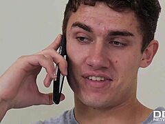 MILF Anissa Kate má mokrú pičku tvrdý vyjebanú nevlastným synom