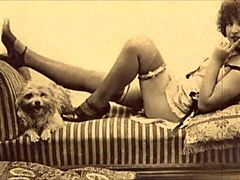 Погледај ову винтаге еротску илустрацију, тако фину