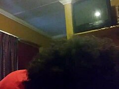 She gives sloppy toppy and swallows cumshot