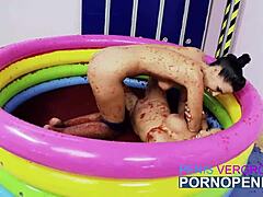 Tammie lee and romana ryder love getting wet together