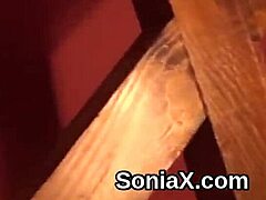 sonia exposes her heavy boobs