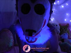 Furry yiffing with a big dildo