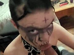 Oral pleasure for two, please?