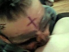 Oral pleasure for two, please?