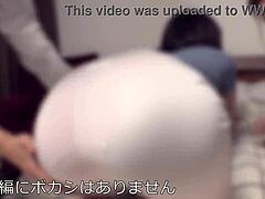 Online Chat Leads to Group Gathering with Beautiful Women