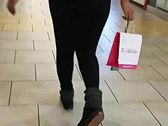 Mondawmin ass in leggings shop 😍