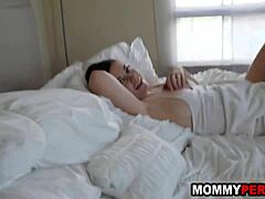 i can't resist banging stepmom and stepauntie together