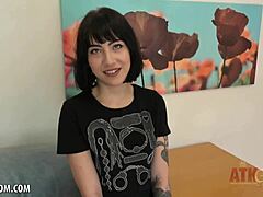 Hej Charlotte Sartre, hvorfor er du så liderlig i dag?