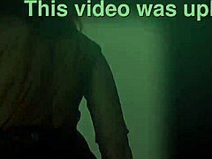 Housewife's sexy body on display 😘