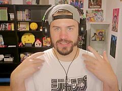 blonde tattooed girl cums from fingering in hotel