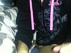 Girlfriend sucking cock