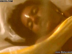 I love this wonderful Asian milf giving blowjob and handjob