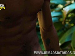 Profiter des Vacances Familiales en Randonnée sur un Sentier Pittoresque avec les Proches et Explorer la Nature