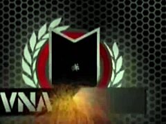 요, 젤레나 젠슨이 큰 가슴이랑 장난감으로 유혹하다가 쌀 때까지 보고 싶어?