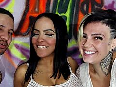 Hot Lesbian Couple Visits For Fun 😘