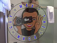 avery rides me wit her perfect body till i cum huge