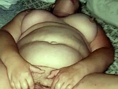 Sexy milf enjoys creamy creampie session with partner 😍