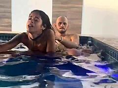 A Gostosa Enjoys Intense Pleasure On My Dick