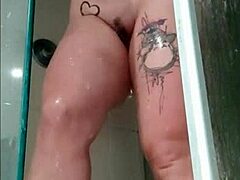 Teen shows shower after gym