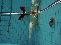 wanna see hot hairy vesta getting wet underwater with her tits out?