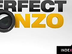 I masturabte solo with Jenny Glam usin toys n fingering till orgasm, oh god