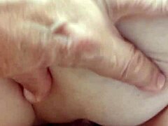 Trimmed Pussy Mature Amateur Cum