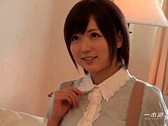 Yu Asakura Debut di Scene Blowjob Original Eksklusif