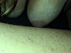 pregnant cougar sucking my cock