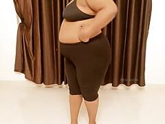 Sexy Indian Girl From JHARKAND Shows BIG TITS