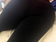Pawg jiggles in tight leggings