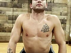 Bodybuilder stretches her muscular body sexily