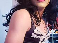 Jazmin Solano Shows Off Sexy Ass