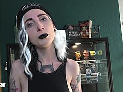 exhibitionism challenge with lou nesbit and lia louise