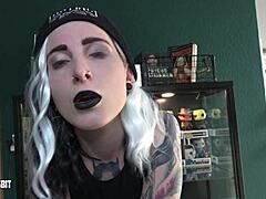 exhibitionism challenge with lou nesbit and lia louise