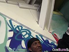 Babe Performs Throating in Blowbang Group