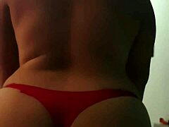 Amateur cowgirl riding fat ass in motel room